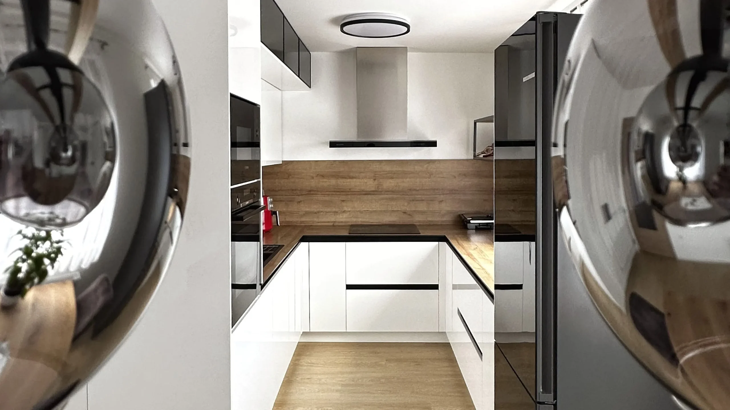 Minimal Wood Harmony